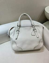 Picture of Prada Handbags _SKUfw220573834fw